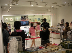 画像ギャラリー No.003のサムネイル画像 / 「DanceEvolution」,10月30日開催の店頭体験会の様子が公開