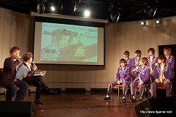 画像ギャラリー No.019のサムネイル画像 / 「逆転検事2」には狩魔 冥や新キャラの一柳万才が登場。応援団の腐男塾も駆けつけた,「逆転検事2」完成披露発表会のレポートを掲載