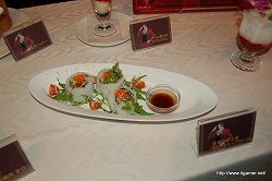 画像ギャラリー No.031のサムネイル画像 / 「逆転検事2」には狩魔 冥や新キャラの一柳万才が登場。応援団の腐男塾も駆けつけた,「逆転検事2」完成披露発表会のレポートを掲載