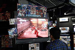 画像ギャラリー No.016のサムネイル画像 / 発売間近の「ガンダム無双3」店頭体験会にて,プロデューサーがトークとデモプレイを披露。「アニメでもリアル調の追及でもなく,ゲームだからできるガンダムの表現」