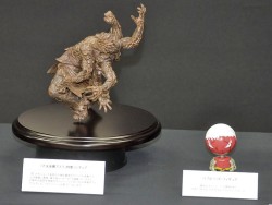 画像ギャラリー No.021のサムネイル画像 / 松山 洋氏と下田星児氏がマル秘エピソードを披露。コトブキヤ秋葉原館で開催された「ASURA'S WRATH」展示会イベントレポートを掲載