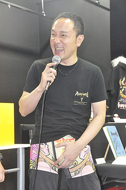 画像ギャラリー No.020のサムネイル画像 / サイバーコネクトツーの松山 洋氏と下田星児氏,カプコンの土屋和弘氏が登場した「ASURA’S WRATH」トークイベントをレポート