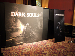 ꡼ No.007 | TGS 2011ϡARMORED CORE VפȡDARK SOULSפθݡȡȯ䤬DARK SOULSΥץǥ塼饳ȤäƤ