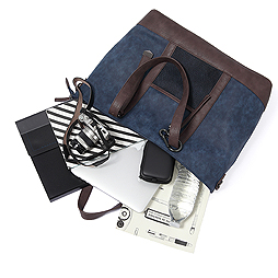 画像ギャラリー No.016のサムネイル画像 / 「DARK SOULS」の世界を表現した腕時計と,「アストラの上級騎士」をイメージしたバッグが登場。予約受付は本日スタート