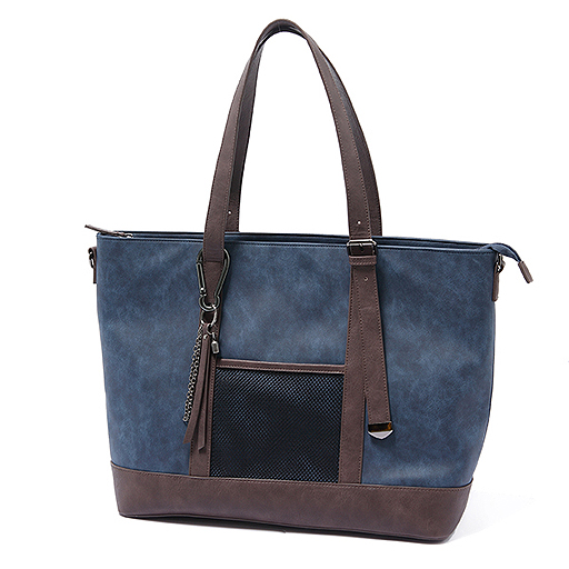 画像ギャラリー No.020のサムネイル画像 / 「DARK SOULS」の世界を表現した腕時計と,「アストラの上級騎士」をイメージしたバッグが登場。予約受付は本日スタート