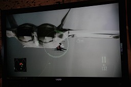 ���������꡼ No.006�Υ���ͥ������ / ��E3 2011��Ũ�����ظ��꤬Ǯ��������������󥸥�����ȤǷ��Ѥ�����Ʈ���ACE COMBAT ASSAULT HORIZON�ץץ쥤��ݡ���