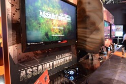 ���������꡼ No.040�Υ���ͥ������ / ��ACE COMBAT ASSAULT HORIZON�ס�E3�Ǥ�̤�����κǿ������꡼�󥷥�åȤ�Ǻܡ������Υץ쥤�ե�����ϰ���Ū���������ߤˤ�ä����߽Ф����