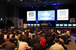 画像ギャラリー No.002のサムネイル画像 / 「ファンタシースターオンライン2」のファンイベントで,次回テスト/サービスイン時の新要素が公開。酒井氏,木村氏のショートインタビューも掲載