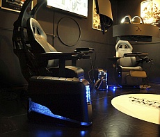 ���������꡼ No.003�Υ���ͥ������ / �֥ե��󥿥�������������饤��2�פ�Ķ������ѥ롼�ब��ͷ����BIGBOX�����Ͼ�Ź�˳��ߡ��˾�ζ��֤ǡȽ����ʤ������ɤ�ڤ��⤦