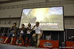 画像ギャラリー No.054のサムネイル画像 / 「ファンタシースター感謝祭2013」名古屋大会をレポート。ゼッシュレイダVS.トランゼクシアの「怪獣大決戦」や開発陣によるQ&Aコーナーなどで会場は大盛り上がり