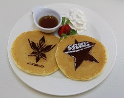 ���������꡼ No.025�Υ���ͥ������ / ���������ץ��PSO2�����������ե��פΥ�ǥ���ȯɽ���ݡ��ȡ�������������ܥ�˥塼��¿�̤���ŵ����������ã���ԤäƤ���