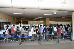 画像ギャラリー No.007のサムネイル画像 / 「PSO2」のオフラインイベント「アークスフェスティバル2016」レポート。小林幸子さんの降臨,今後のロードマップ公開,そして放送局メンバーの卒業