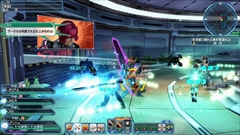 画像ギャラリー No.015のサムネイル画像 / 「PSO2」,5周年記念イベント会場の来場特典ロビアク,武器迷彩「*コートエッジ」などが入手可能なイベントクエスト,ドンキコラボなどを紹介