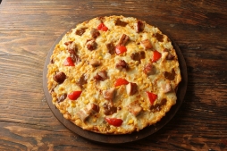 画像ギャラリー No.001のサムネイル画像 / 「ファンタシースター感謝祭2017」,会場では「ピザーラ」とコラボしたオリジナルピザを販売