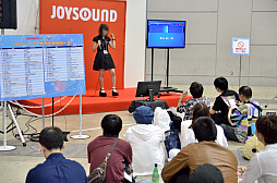 画像ギャラリー No.008のサムネイル画像 / 「ファンタシースター感謝祭 2019」福岡会場では「ケロロ軍曹」コラボも発表。7月のアップデート情報が公開されたステージと会場の様子をレポート