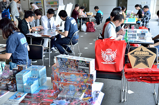 画像ギャラリー No.037のサムネイル画像 / 「ファンタシースター感謝祭 2019」福岡会場では「ケロロ軍曹」コラボも発表。7月のアップデート情報が公開されたステージと会場の様子をレポート