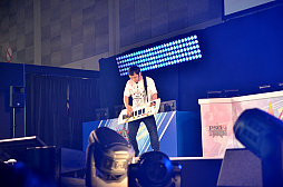 画像ギャラリー No.048のサムネイル画像 / 「ファンタシースター感謝祭 2019」福岡会場では「ケロロ軍曹」コラボも発表。7月のアップデート情報が公開されたステージと会場の様子をレポート