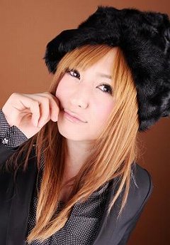 画像ギャラリー No.007のサムネイル画像 / 「ディスガイア4」の出演声優サイン入りグッズをC79でもらおう