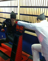 画像ギャラリー No.002のサムネイル画像 / 格闘ゲーム「鉄拳」シリーズの貴重なグッズを集めた施設,「鉄拳ミュージアム」が5月26日に「namco 大阪日本橋店」にオープン