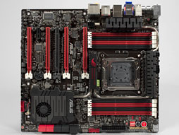 画像集#036のサムネイル/「GeForce GTX 680」レビュー（前編）。低消費電力で「扱いやすい史上最速GPU」に