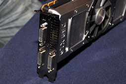 画像集#022のサムネイル/【速報】NVIDIA，「GeForce GTX 690」発表。2基のGPUを1枚のカードに搭載したウルトラハイエンドモデル