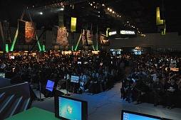 画像ギャラリー No.022のサムネイル画像 / 基調講演などから明らかになった「GeForce GTX 690」の姿。結局「バールのようなもの」は何だったのか