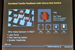 画像ギャラリー No.021のサムネイル画像 / GIGA-BYTE,OC版GTX 680カードの開発途上版をチラ見せ。5連ファンがGPUの熱を吸い出すクーラー「WINDFORCE 5X」搭載