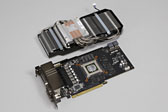 画像集#005のサムネイル/「GeForce GTX 660 Ti」搭載のクロックアップ版カード4製品を比較検討。ASUS，GIGA-BYTE，Palit，ZOTACそれぞれに個性あり