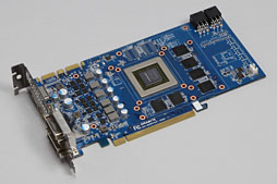 画像集#018のサムネイル/「GeForce GTX 660 Ti」搭載のクロックアップ版カード4製品を比較検討。ASUS，GIGA-BYTE，Palit，ZOTACそれぞれに個性あり