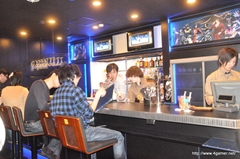 ���������꡼ No.064�Υ���ͥ������ / 54����ܦ���Υ���ܥ�˥塼���󶡡��Х����Ρ�Ǿ�ߤ��������ɤ���ϥ�ΡȤ��󤬤����ɤ�ǽ�Ǥ��롤1��25����Ź�Ρ�CAPCOM BAR�פ��ݡ��� 