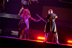 画像ギャラリー No.015のサムネイル画像 / 舞台「テイルズ オブ ザ ステージ -ローレライの力を継ぐ者-EMOTIONAL ACT」のゲネプロレポート。「ジ アビス」のもう1つの物語が描かれる