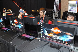 画像ギャラリー No.014のサムネイル画像 / 「Dota 2」の決勝戦で台北の夜が熱く燃えた。国際ゲームトーナメントBeat IT 2014をレポート