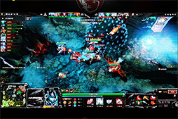 画像ギャラリー No.029のサムネイル画像 / 「Dota 2」の決勝戦で台北の夜が熱く燃えた。国際ゲームトーナメントBeat IT 2014をレポート