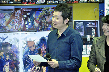 画像ギャラリー No.003のサムネイル画像 / カプコン 巧 舟氏のトークで多いに盛り上がった「レイトン教授VS逆転裁判」の発売記念イベントをレポート