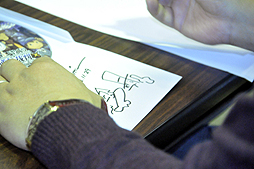 画像ギャラリー No.011のサムネイル画像 / カプコン 巧 舟氏のトークで多いに盛り上がった「レイトン教授VS逆転裁判」の発売記念イベントをレポート