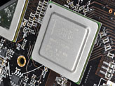 画像集#021のサムネイル/デュアルGPU搭載カード「Radeon HD 6990」レビュー。公称最大消費電力375Wは伊達じゃない
