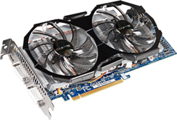 画像ギャラリー No.001のサムネイル画像 / 3連ファン仕様のクーラーを搭載したHD 6970などGIGA-BYTE製カード×3