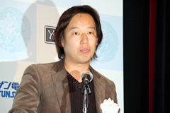 画像ギャラリー No.006のサムネイル画像 / 鈴木 裕氏が新作「シェンムー街」をプレゼン。かつて「芭月 巌」の声を演じた藤岡弘、さんも登場した「シェンムー街」制作発表会レポート