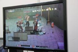 ꡼ No.018Υͥ / [G-Star 2010]֤ˤפ֥եʥեȡפ򤵤ɤ餻Fight City OnlineפϡܤΥ󥭡ϥ饤󥲡