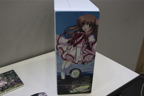 画像ギャラリー No.013のサムネイル画像 / 「2011 AKIBA PC-DIY EXPO 夏の陣」が開催。「Rewrite」仕様の“痛PC”を撮影してきた