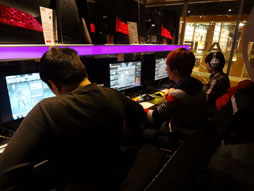 ���������꡼ No.003�Υ���ͥ������ / �֥��ڥ����ե�����2��SPECIAL EXHIBITION MATCH 2013 ASIA�������ˡ����ȴڹ����ɽ����󤬸���������»�