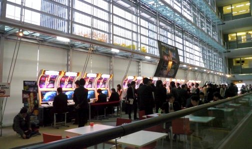 画像ギャラリー No.002のサムネイル画像 / 立体視に対応した爽快レースゲーム「マキシマムヒート」が初お披露目。バンダイナムコゲームス,新製品発表会レポート