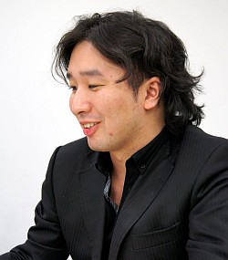 画像ギャラリー No.003のサムネイル画像 / 「シュヴァリエ サーガ タクティクス」にさらなる熱を! 今後実装予定の「演習場」「攻城戦」について御影氏,江田氏にインタビュー