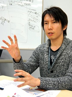 画像ギャラリー No.005のサムネイル画像 / 「シュヴァリエ サーガ タクティクス」にさらなる熱を! 今後実装予定の「演習場」「攻城戦」について御影氏,江田氏にインタビュー