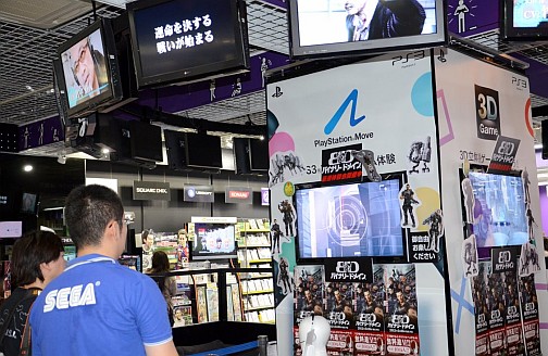 画像ギャラリー No.002のサムネイル画像 / 「龍が如くスタジオ」クオリティのドラマ/アクションに多くのファンが注目。名越監督も登場した「バイナリードメイン」店頭体験会レポート