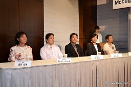 画像ギャラリー No.001のサムネイル画像 / 稲船敬二氏,中 裕司氏など5人のゲームクリエイターがモバゲーで競演する「スーパークリエイターズ」企画発表,第1弾は稲船氏の「JJ・ROCKETS(仮称)」