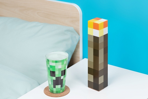 画像ギャラリー No.003のサムネイル画像 / 「Minecraft」の“たいまつ”を再現したインテリアライトが6月下旬より順次販売に