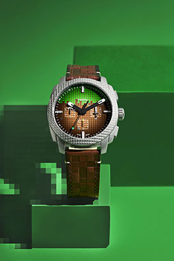 画像ギャラリー No.006のサムネイル画像 / 「マインクラフト」とフォッシルがコラボ。2種類のクロノグラフに加えて財布やアクセサリーもラインナップ