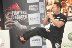 画像ギャラリー No.008のサムネイル画像 / 庄司智春さん,FUJIWARA,しずちゃんがバトルでフィットネス? Kinect専用ソフト「ファイターズ アンケージ」の発売記念イベントレポート