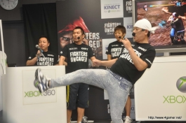 画像ギャラリー No.023のサムネイル画像 / 庄司智春さん,FUJIWARA,しずちゃんがバトルでフィットネス? Kinect専用ソフト「ファイターズ アンケージ」の発売記念イベントレポート